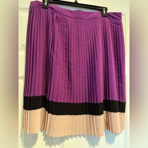 NWT The Limited Pleated Magenta Black Blush Color Block Skirt Size L